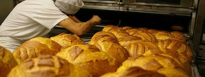 DeFusco’s Bakery baking bread