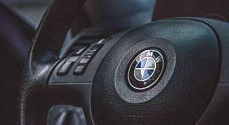 bmw steering wheel with a defective Takata Airbag inside