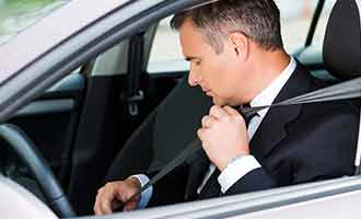 Man using Seatbelt