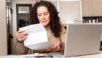 Injured woman learning How to Apply for Social Security Disability